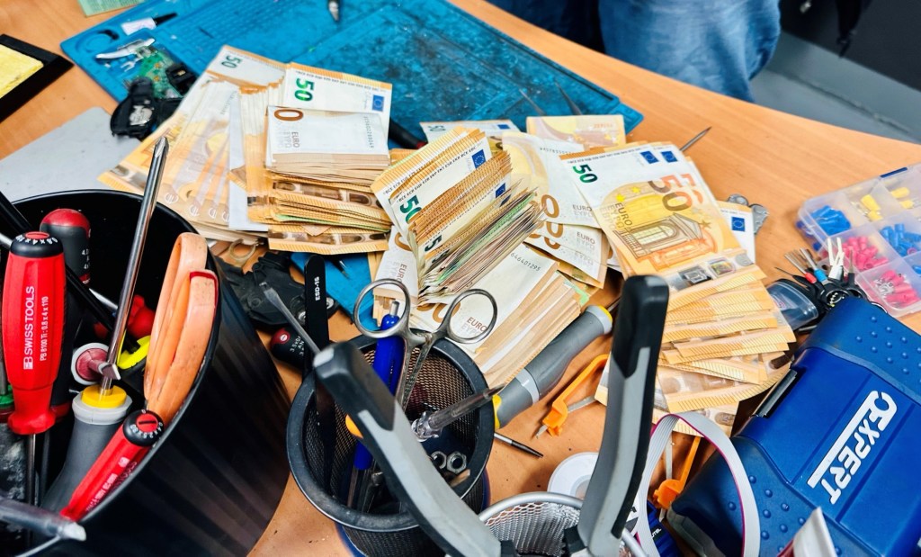 Verschillende misstanden vastgesteld tijdens automotive-controle door het&nbsp;HEIT