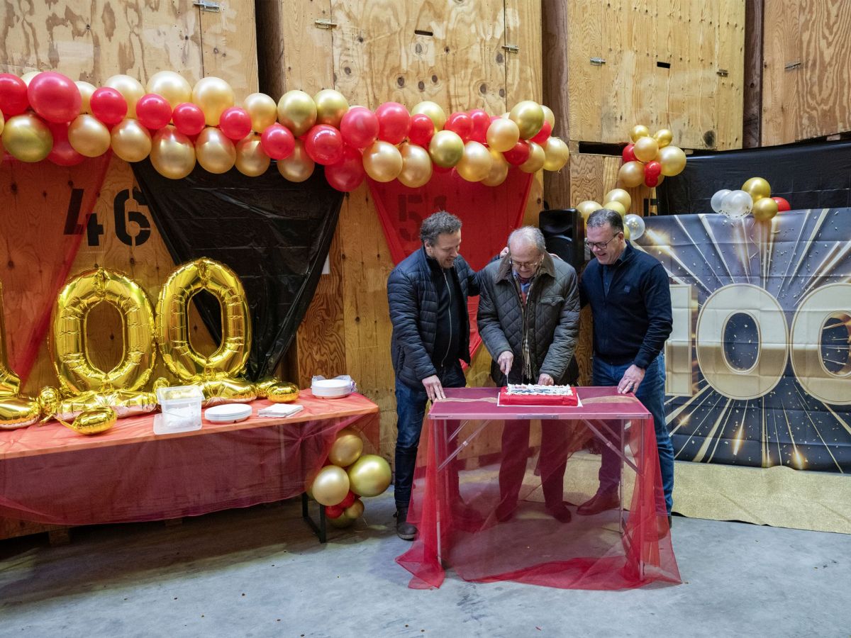 100 jaar Van der Geest Verhuizingen&nbsp;ingeluid