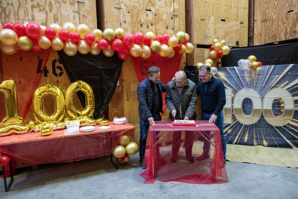 100 jaar Van der Geest Verhuizingen&nbsp;ingeluid