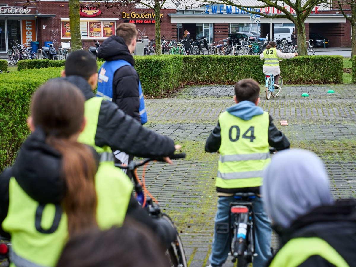 Den Haag trapt praktijkverkeersexamen af voor 110&nbsp;basisscholen