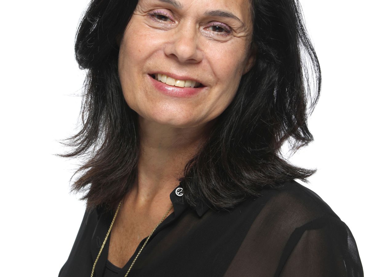 Uitgeverij Doornwater tekent contract met auteur Marit Buur voor nieuwe roman De verloren&nbsp;zoon