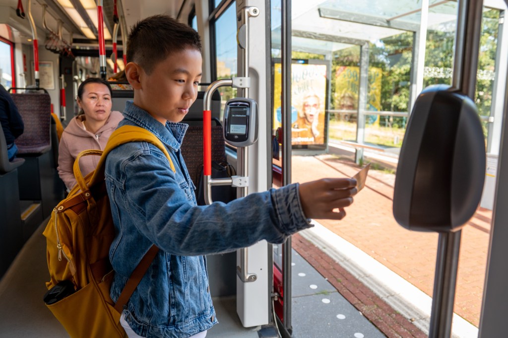 ‘Kids voor Niks’ populair: gemeente verlengt gratis OV voor&nbsp;kinderen