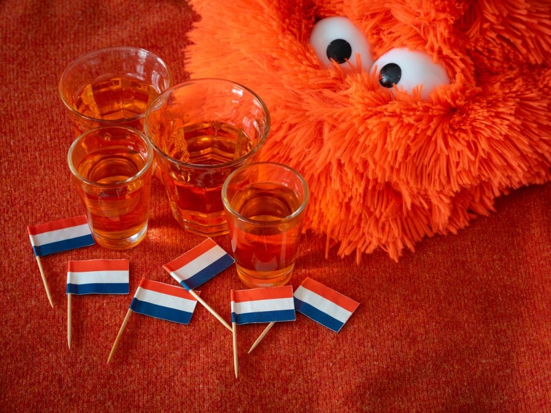 Nederlanders borrelen vooral voor de gezelligheid: alcohol speelt slechts een kleine&nbsp;rol