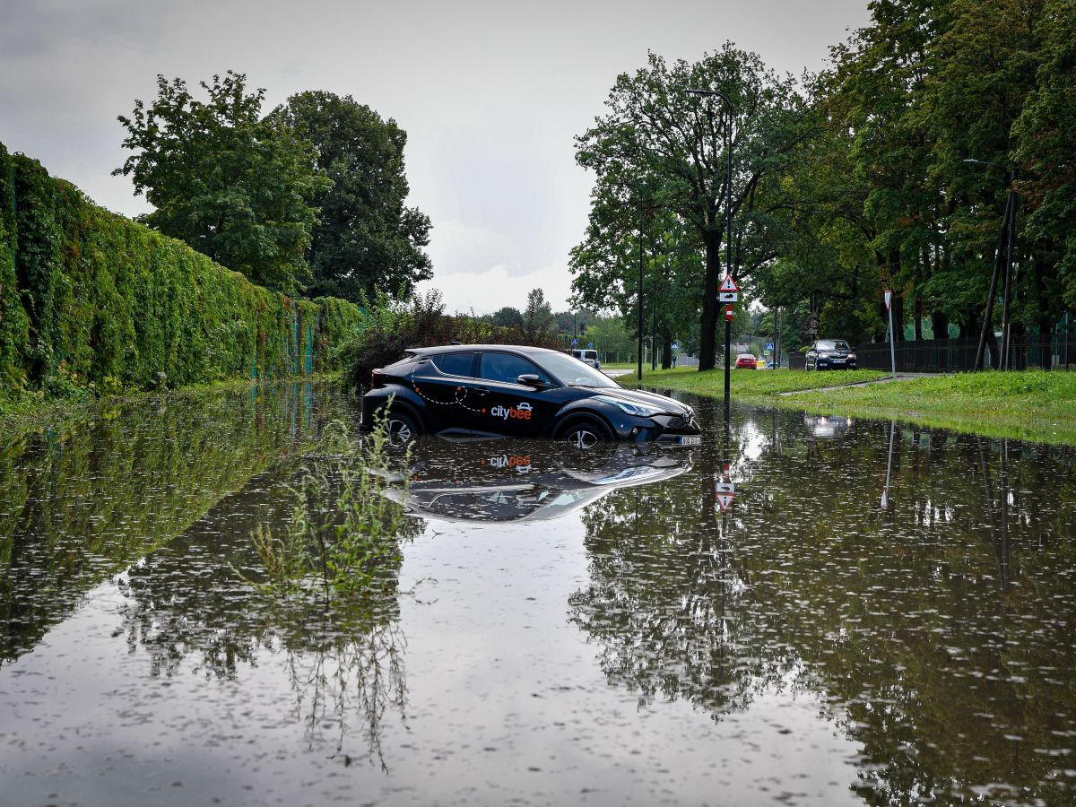 Extreem weer vergroot risico op auto- en bromfietsschades